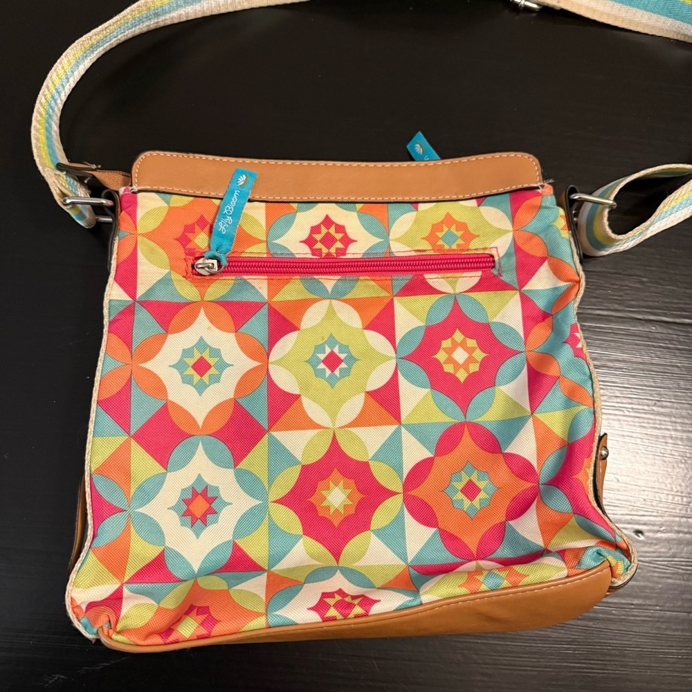Lily Bloom Colorful Geometric‎ Crossbody Bag - Picture 4 of 8